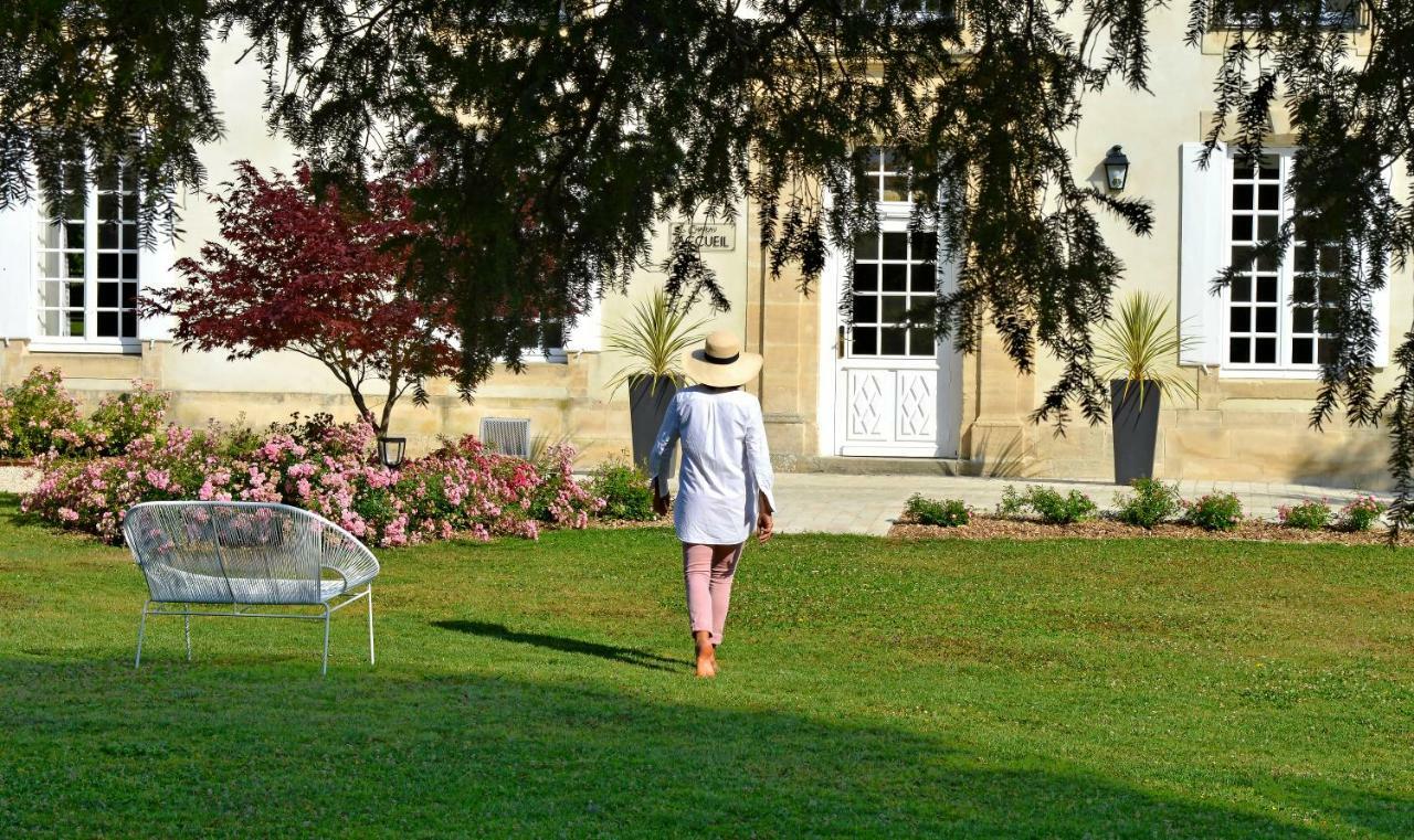 Château Saint Gilles Gueron Exterior foto